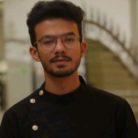 vardan kaushik