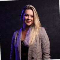 Barbara Ferreira Lage