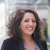 Mélanie Théron