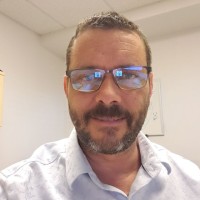 Guy Vézina