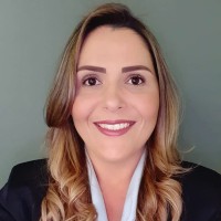 Karine Tofaneli Gomes