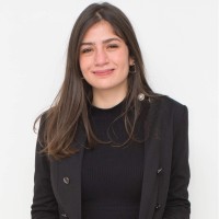 Azza Mani