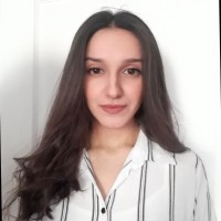 Selin Bayrak