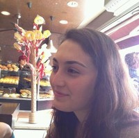 Esra Yakupoglu