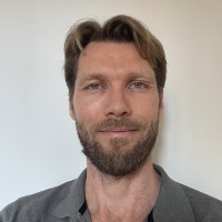 Dirk Mccormick
