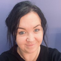 Sarah Wylie (Read)