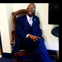 Dr. Raymond B Lee Jr.
