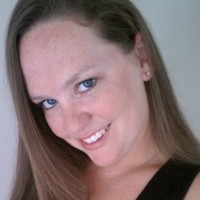 Shelley Saunders