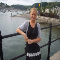 Vicki Iles