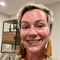 Lindsay Lewis