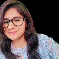 Naina Khatri