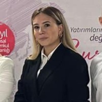 Cansu K.