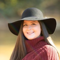 Anna Weeks
