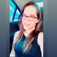 Lívia Campos Viana Bitencourt