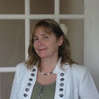 Ester Mikes