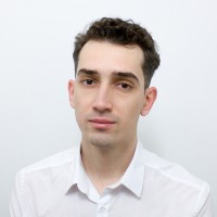 Владислав Наумов