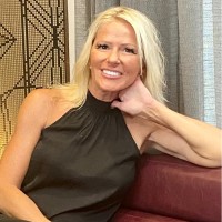 Kristina Snelling, Cic