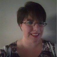 Holly Schenz