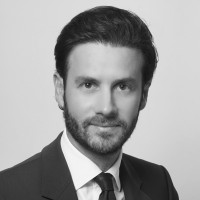 Ivan UGIDOS, MRICS 🧱✨