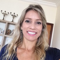 Alessandra De Castro Souza