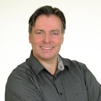 Dr. Holger Scheib