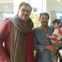 Umer Khan