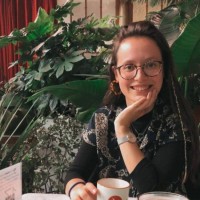 Inès Roos