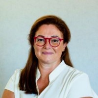 Cláudia Soares Veloso