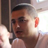 Антон Лустин