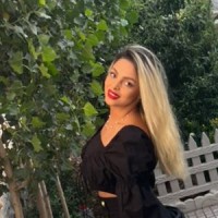 Sarvenaz Nikrosahneh
