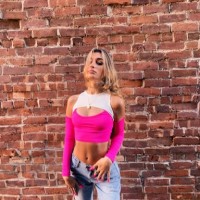 Elise Perella