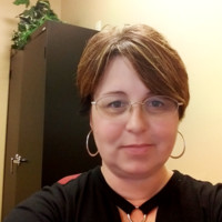 Mindi Hollomon