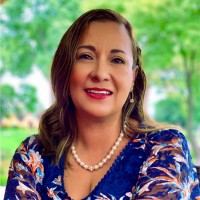 Claudia De La Torre P