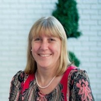 Lynne Dunn
