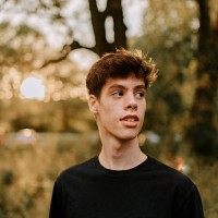 Jonathan Kiener