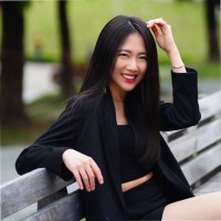 I-Hsin (Phoebe), Cheng