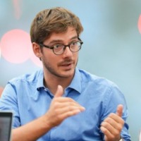 André J.