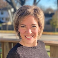 Nora Holleb