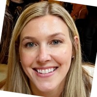 Leah Bond
