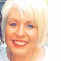 Lesley Fox