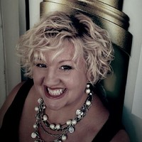 Charla Schwarz-Hertel
