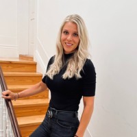 Ilona Van Den Broek