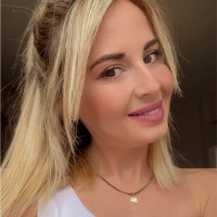 Özge Uyanık