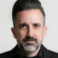 Christopher Manza