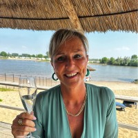 Mercedes van der Ark