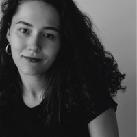 Alexandra Stump