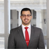 Arnie Izquierdo, Esq.