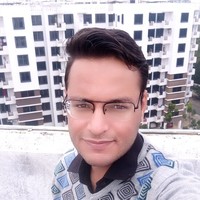 Avi Lakhani