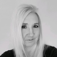 Donna Ward