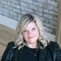 Heidi Riddell